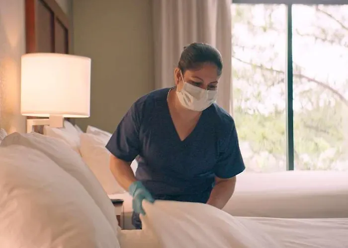 Comfort & Near Campbell Medical Center 4*