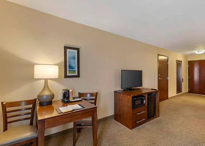 Comfort & Near Campbell Medical Center