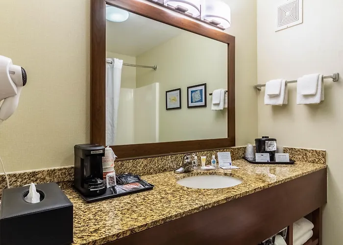 Comfort & Near Campbell Medical Center Gillette