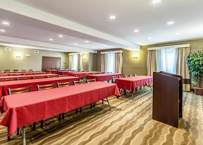 Hotel Comfort & Near Campbell Medical Center