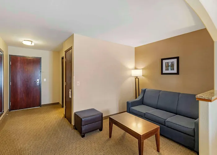 Comfort & Near Campbell Medical Center Gillette