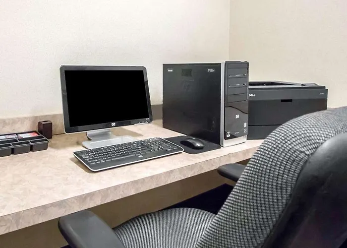 Comfort & Near Campbell Medical Center Hotel 4*