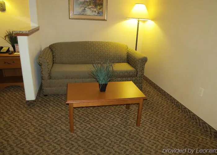 Comfort & Near Campbell Medical Center 4*